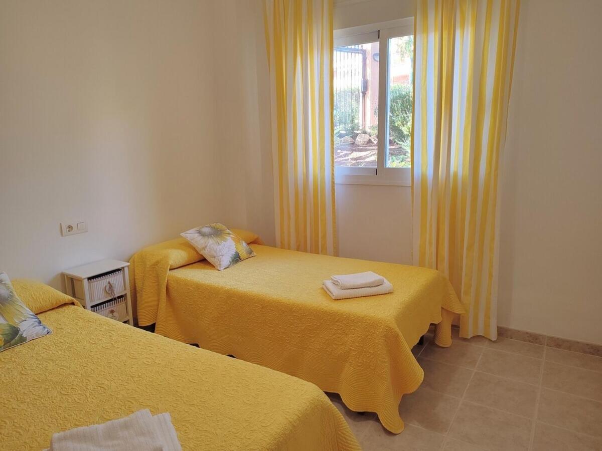 Casares Del Sol Lejlighed Eksteriør billede