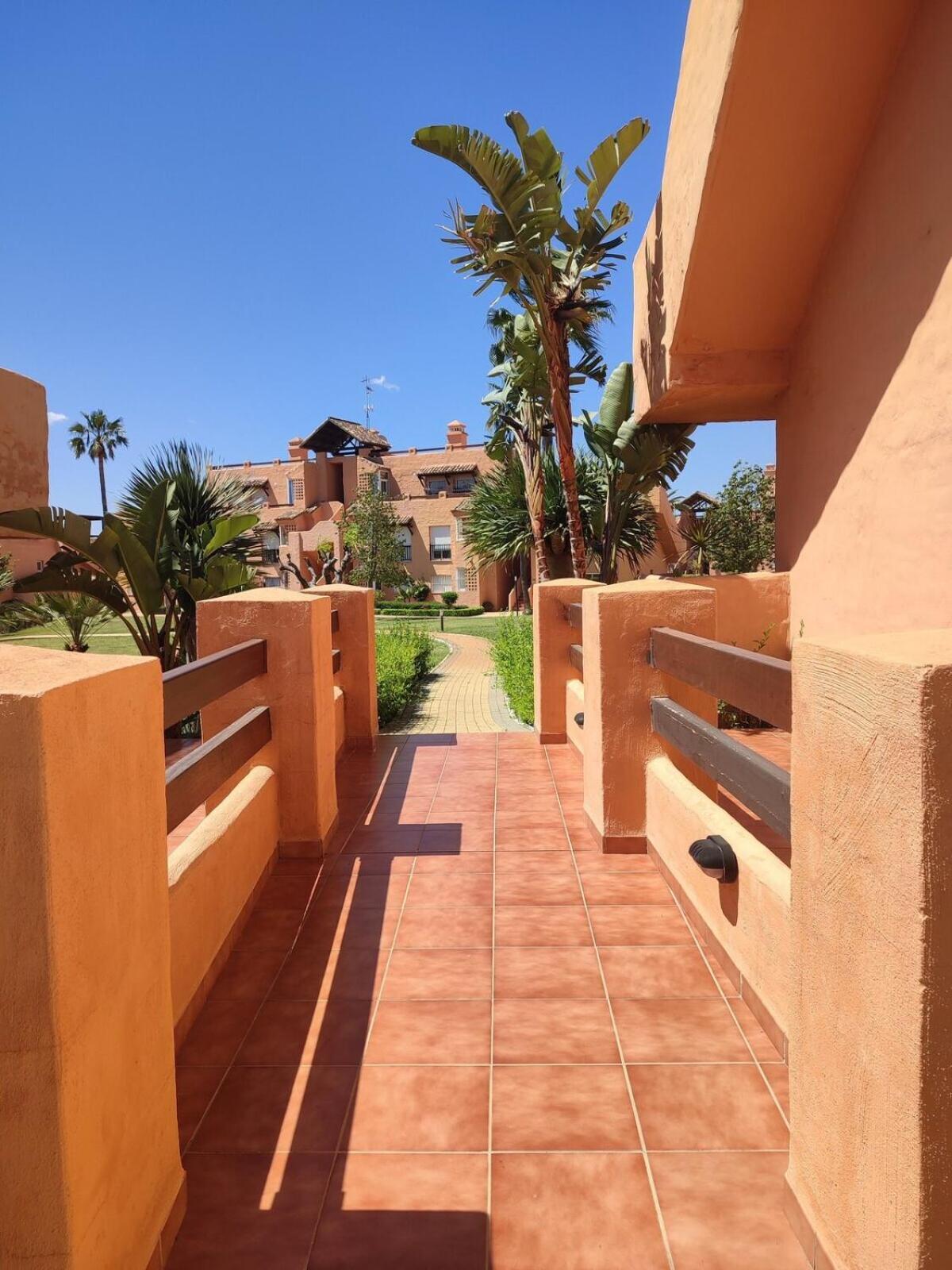 Casares Del Sol Lejlighed Eksteriør billede