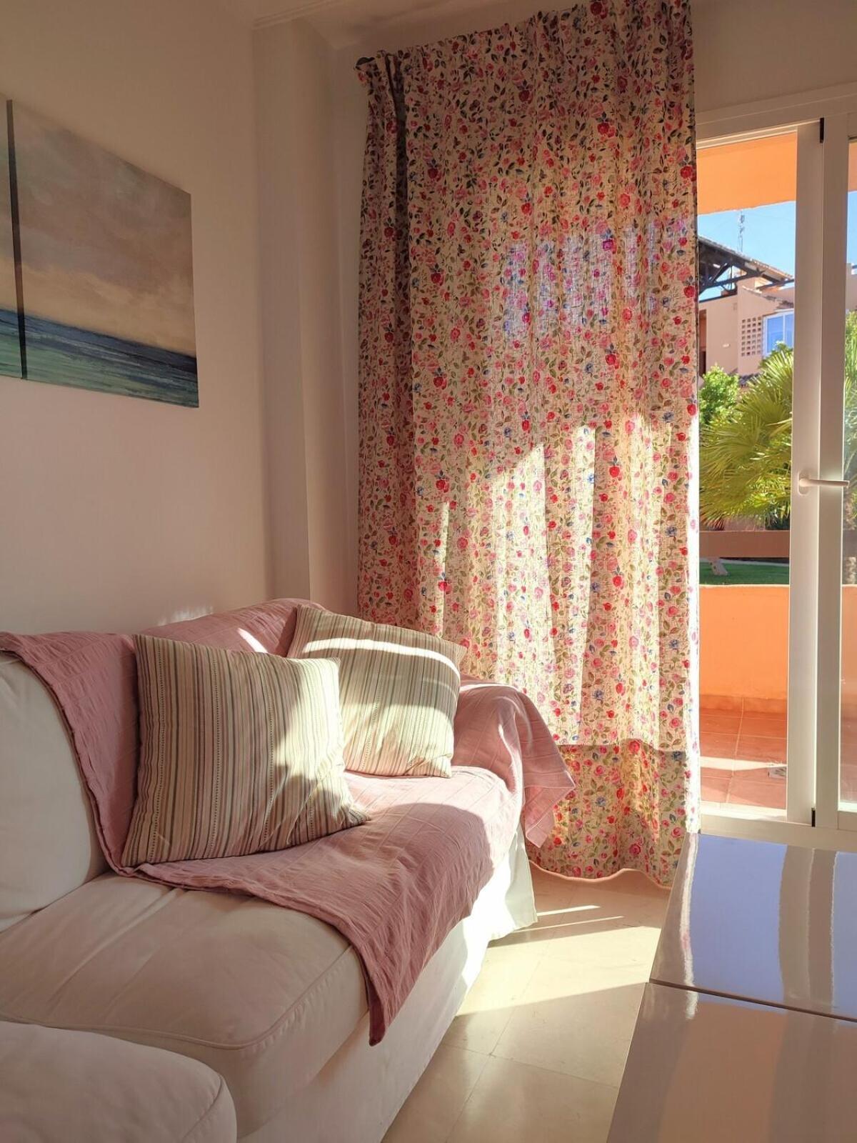 Casares Del Sol Lejlighed Eksteriør billede